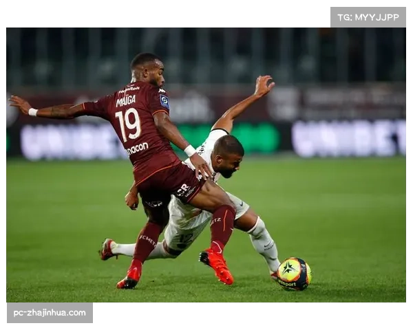 赛后更衣室视频流出，梅斯主帅激情演讲激励全队保级